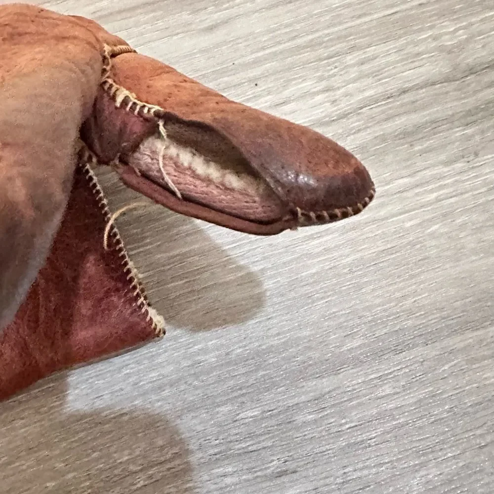 SARANAC GLOVES